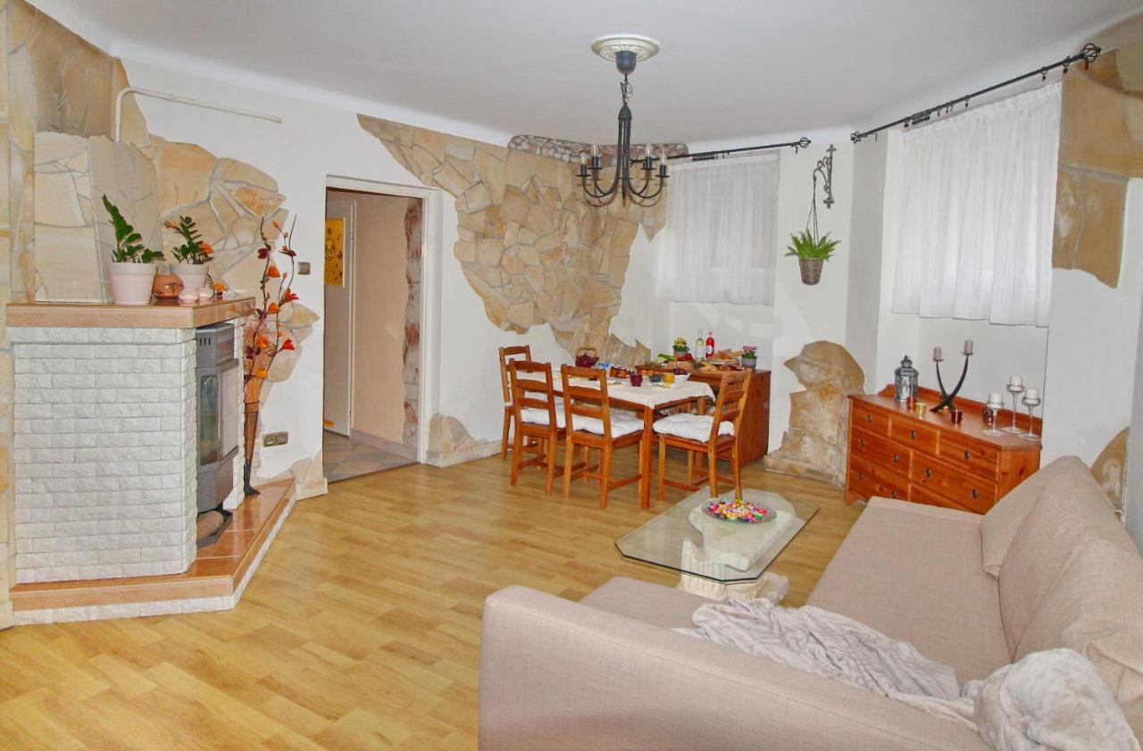 Cosy Castle Apartment Budapest Exteriör bild