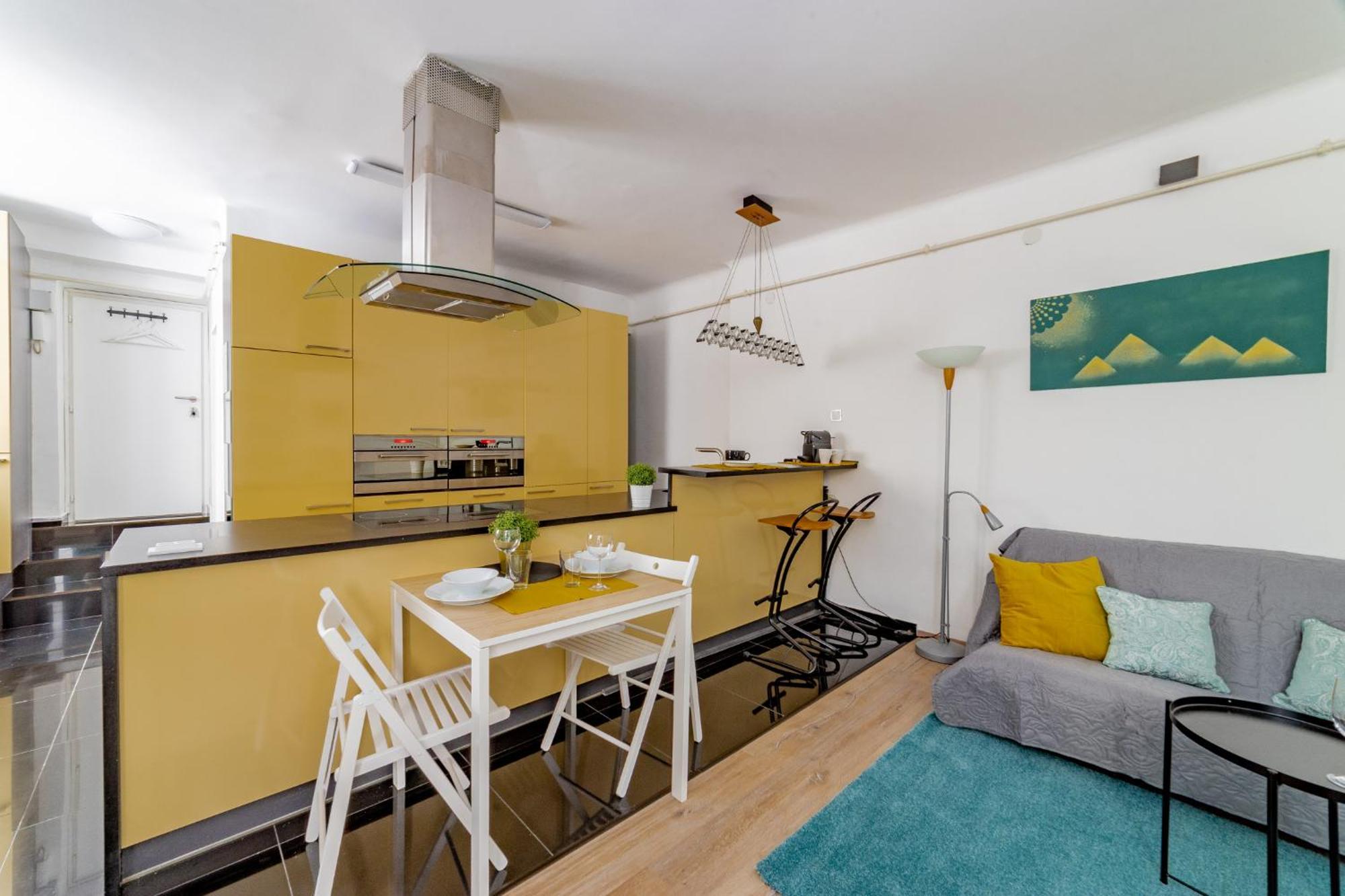 Cosy Castle Apartment Budapest Exteriör bild